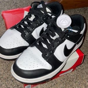 Nike Low Dunk White/Black